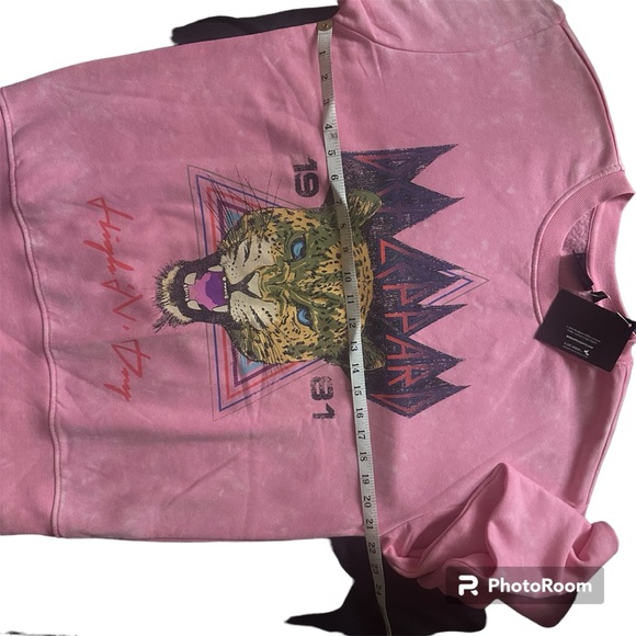 Pink Def Leppard Band Sweatshirt - Picture 5 of 6